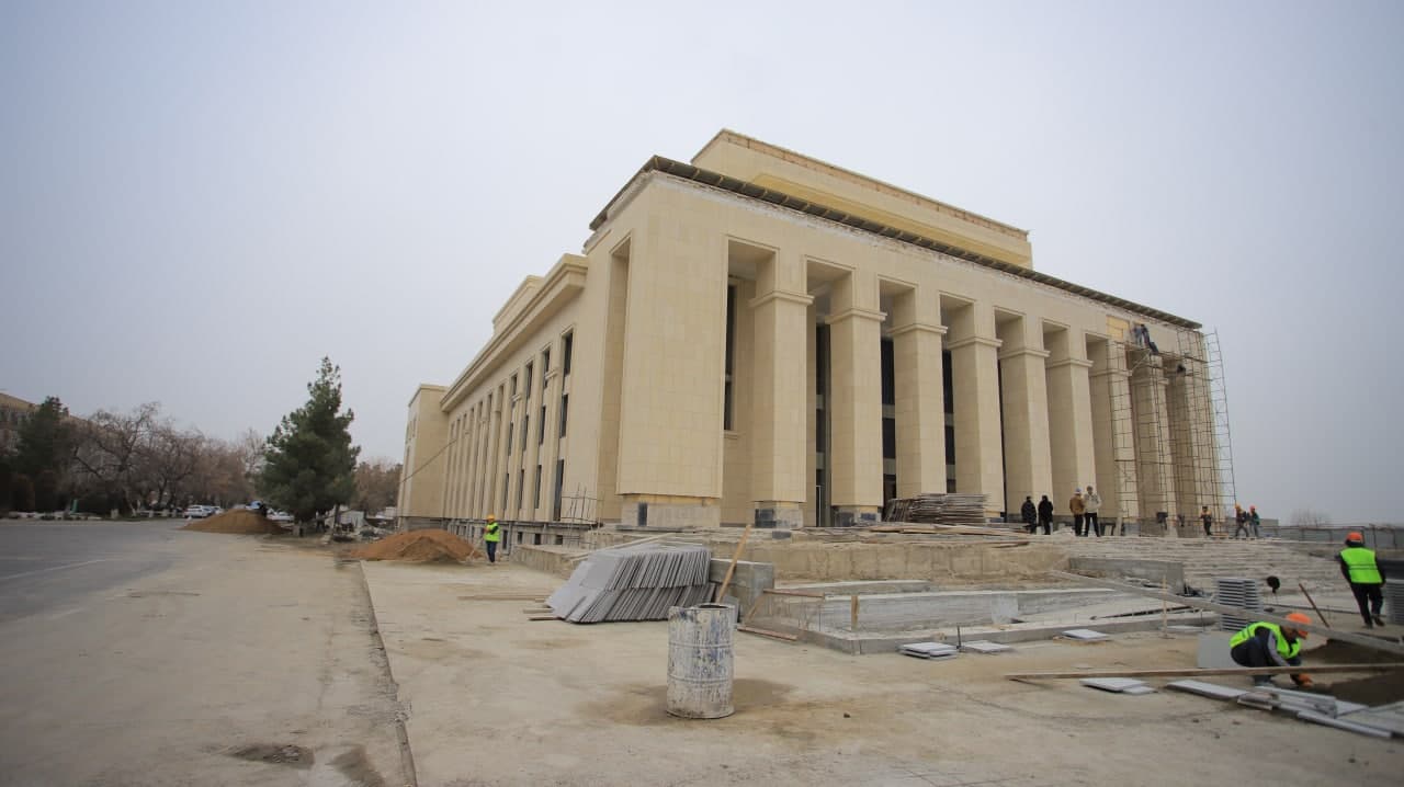 ФОТООТЧЁТ: Процесс капитальной реконструкции Самаркандского областного театра музыкальной драмы